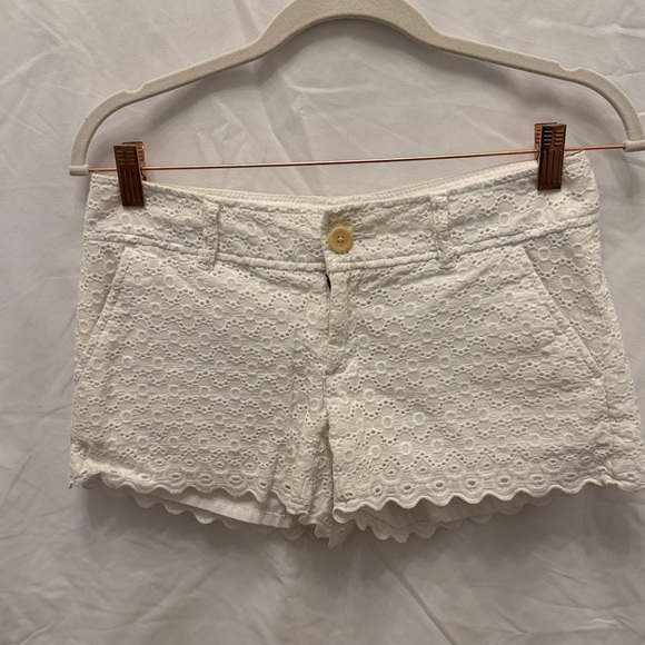 Lilly Pulitzer Pants - White Eyelet Lace Shorts Walsh Short